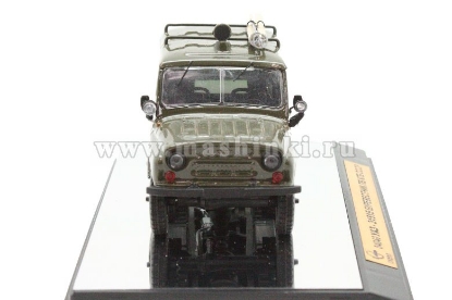 Изображение SCALE 1/43 УАЗ-31515 БУРЕВЕСТНИК для пограничных войск КГБ СССР хаки