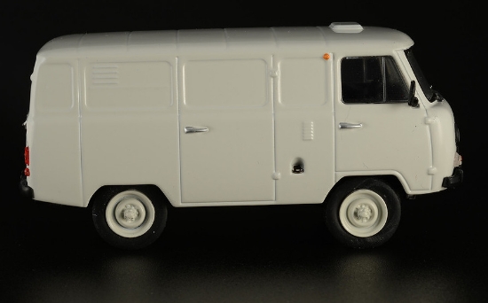 Изображение АЛ-197 1/43 УАЗ-3741 грузовой белый (14.09.2016)