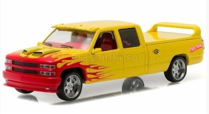 Изображение GREENLIGHT 1/43 CHEVROLET C-2500 Silverado Custom Crew Cab Pussy Wagon (к/ф Убить Билла) 1997