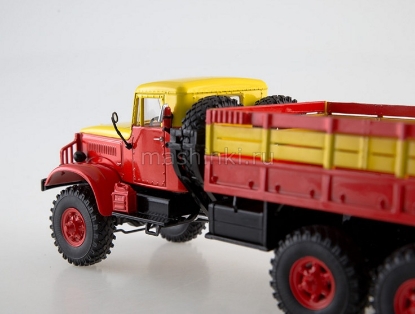 Изображение SSM 1/43 КРАЗ-214 бортовой МГТ красно-желтый