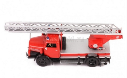 Изображение IXO 1/43 IFA S4000 DL пожарная лестница 1962