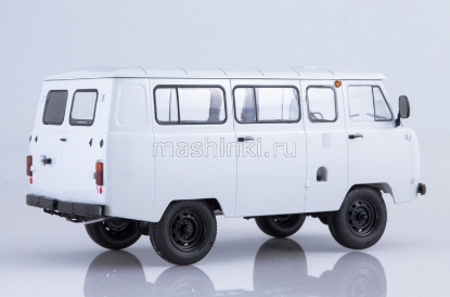 Изображение SSM 1/18 УАЗ-2206 микроавтобус серый