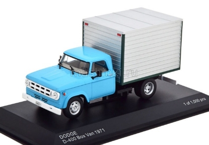 Изображение WHITEBOX 1/43 DODGE D-400 Box Van фургон 1971 light blue/grey