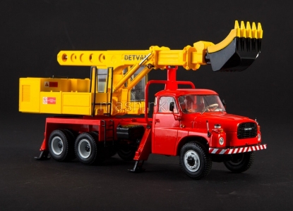 Изображение SSM 1/43 UDS-110 экскаватор-планировщик (TATRA 148)