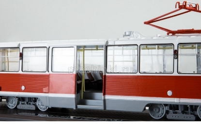 Изображение SSM 1/43 КТМ 5М3 (71-605) Ленинград трамвай красно-белый