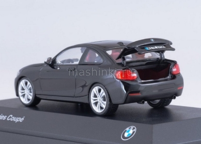 Изображение PARAGON 1/43 BMW 4er Gran Coupe black