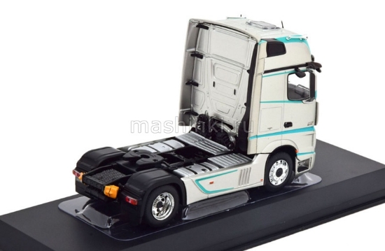 Изображение IXO 1/43 Седельный тягач MERCEDES-BENZ Actros MP4 2011 silver