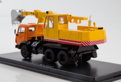 Изображение SSM 1/43 Экскаватор ЭО-3532 (5511) оранж-желтый