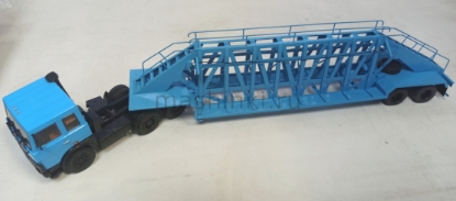 Изображение SCALE 1/43 ЧЗПТ-93463 панелевоз металл. зеленый/синий