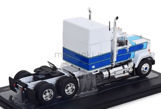 Изображение IXO 1/43 Седельный тягач MACK Superliner Magnum 1985 white-blue