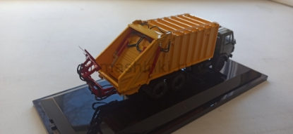 Изображение SCALE 1/43 КО-427 мусоровоз (К-53213) хаки/желтый