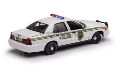 Изображение GREENLIGHT 1/43 FORD Crown Victoria Police Interceptor Miami Metro Police Department 2001 (т/c Декстер)