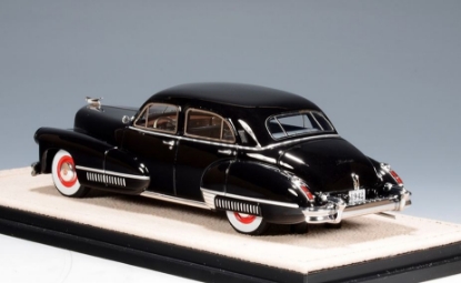 Изображение GLM STAMP 1/43 CADILLAC Sixty Special 1942 black