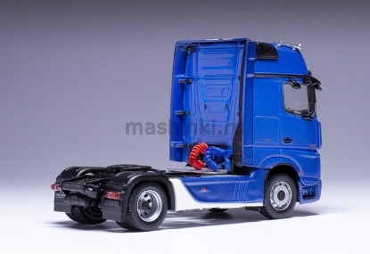 Изображение IXO 1/43 Седельный тягач MERCEDES-BENZ Actros MP4 1853 SZM 2012 blue metallic