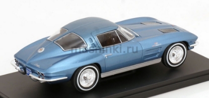Изображение WHITEBOX 1/24 CHEVROLET Corvette C2 Stingray 1963 light blue metallic