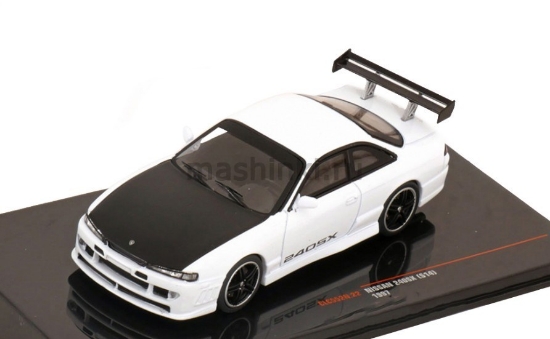 Изображение IXO 1/43 NISSAN 240SX (S14) 1997 white-black