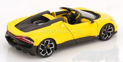 Изображение BBURAGO 1/18 BUGATTI Mistral yellow/желтый