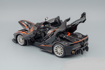 Изображение BBURAGO 1/18 FERRARI FXX №5 black/черный