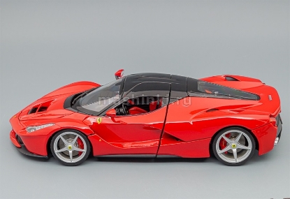 Изображение BBURAGO 1/18 FERRARI LaFerrari red/красный