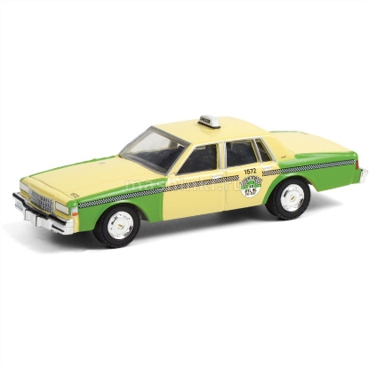 Изображение GREENLIGHT 1/64 CHEVROLET Caprice Chicago Checker Taxi 1987