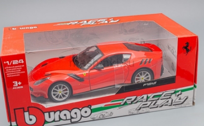 Изображение BBURAGO 1/24 FERRARI R&P F12 red/красный