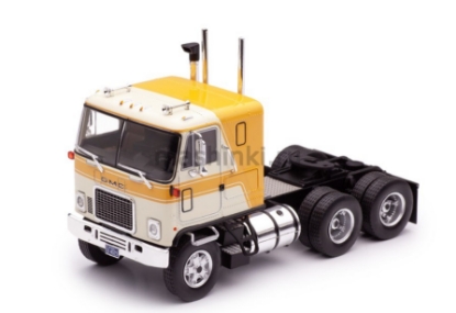 Изображение IXO 1/43 Седельный тягач GMC Astro 95 1970 beige-yellow