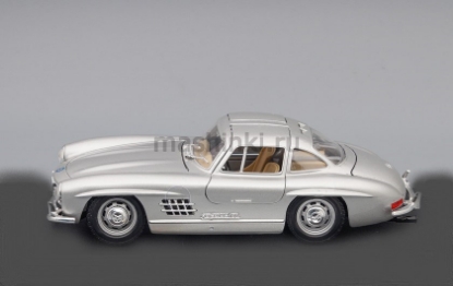 Изображение BBURAGO 1/24 MERCEDES-BENZ 300SL 1954 silver/серебристый
