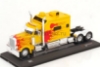 Изображение IXO 1/43 Седельный тягач PETERBILT 379 Custom 2002 yellow/decorated