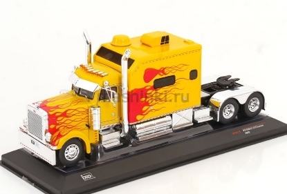 Изображение IXO 1/43 Седельный тягач PETERBILT 379 Custom 2002 yellow/decorated