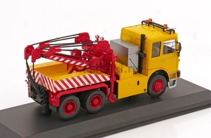 Изображение IXO 1/43 Эвакуатор MAN F8 26.281 1982 yellow/red