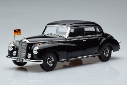 Изображение NOREV 1/18 MERCEDES-BENZ 300 Konrad Adenauer 1955 black
