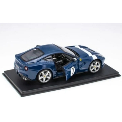 Изображение ALTAYA 1/24 FERRARI F12 Berlinetta 2012 blue (Inspired by the 250 GT Berlinetta 1961)