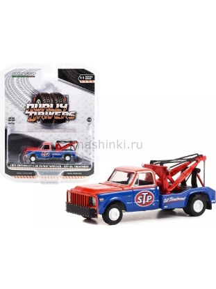 Изображение GREENLIGHT 1/64 CHEVROLET C-30 эвакуатор STP Oil Treatment 1971