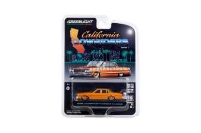 Изображение GREENLIGHT 1/64 CHEVROLET Caprice Classic Continental Kit Custom 1990 kandy orange