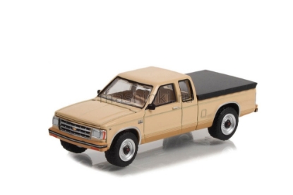 Изображение GREENLIGHT 1/64 CHEVROLET S-10 Durango with Bed Cover 1983
