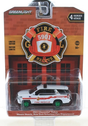 Изображение GREENLIGHT 1/64 CHEVROLET Tahoe Mastic Beach New York Volunteer Fire Department пожарный 2021