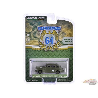Изображение GREENLIGHT 1/64 FORD Fordor Deluxe Army Staff Car 1942 military green