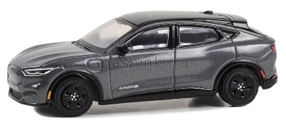 Изображение GREENLIGHT 1/64 FORD Mustang Mach-E California Route 1 2023 carbonized gray metallic