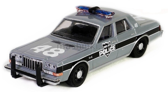 Изображение GREENLIGHT 1/64 PLYMOUTH Gran Fury Inner City Police Department 1984 (к/ф Ворон)