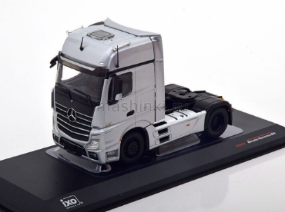 Изображение IXO 1/43 Седельный тягач MERCEDES-BENZ Actros MP4 1851 2016 silver