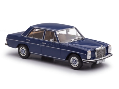 Изображение WHITEBOX 1/24 MERCEDES-BENZ 200 D (W115) 1968 dark blue