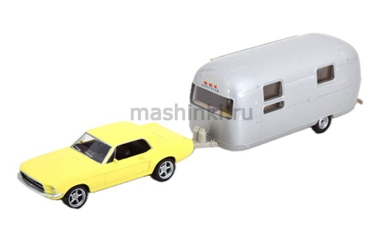 Изображение NOREV JET CAR 1/43 FORD Mustang 1968 yellow + кемпер-трейлер AIRSTREAM Caravan