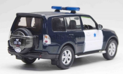 Изображение VITESSE 1/43 MITSUBISHI Pajero 4WD Macau Customs Department (таможня Макао) 2014