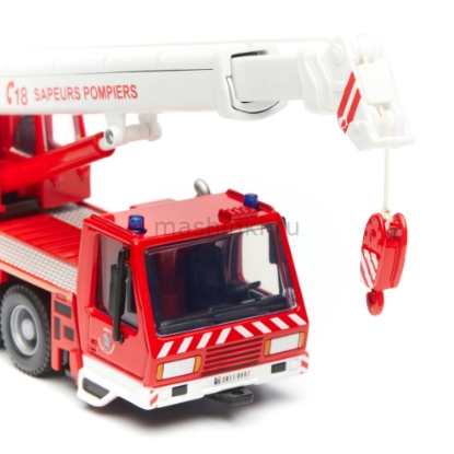 Изображение BBURAGO 1/50 Автокран пожарный Emergency red/красный