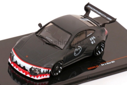 Изображение IXO 1/43 PORSCHE 911 (997) Old & New 2020 grey/decorated