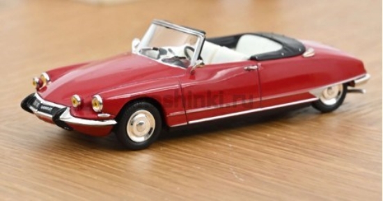 Изображение NOREV 1/43 CITROEN DS19 Cabriolet 1960 carnelian red