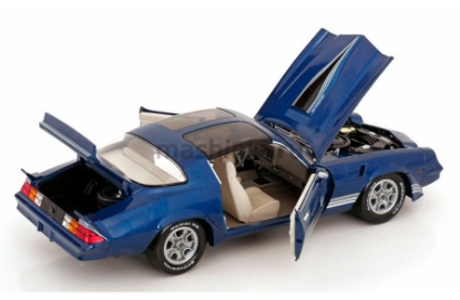 Изображение GREENLIGHT 1/18 CHEVROLET Camaro Z28 T-Roof 1980 (0/4) dark blue