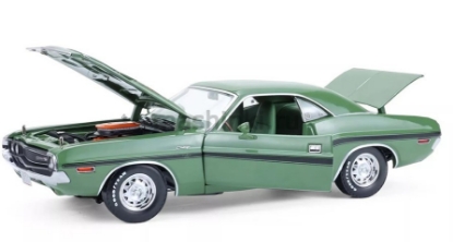 Изображение GREENLIGHT 1/18 DODGE Challenger R/T Hardtop 440 Hemi Mr. Norm’s F8 1970 green