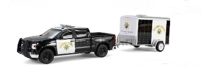 Изображение GREENLIGHT 1/64 CHEVROLET Silverado пикап California Highway Patrol с грузовым прицепом 2023